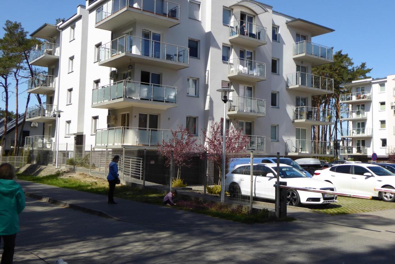 Dziwnowek Lesne Tarasy Blue Apartman Kültér fotó